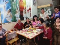 鳳山巧登店 舉辦家庭聚會