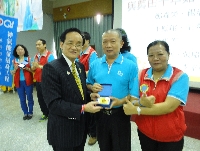 參加 飛龍 旅遊 受頒獎項